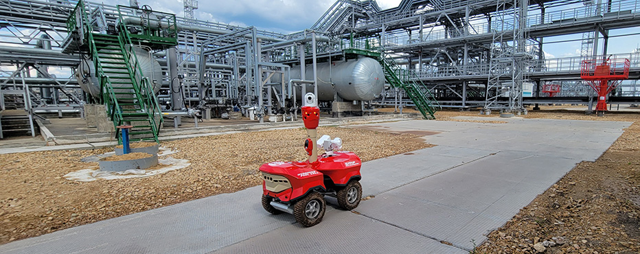 Робот для нефтеперерабатывающих предприятий